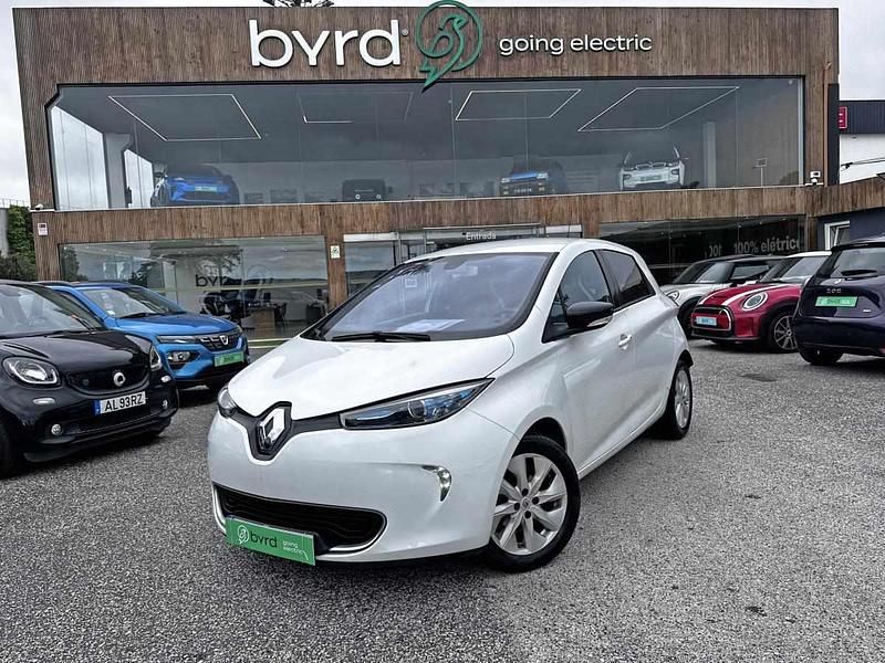 Branco Usado 2015 Renault Zoe Intens Citadino | € 8.900 (Preço elevado) - Imagem 1/4