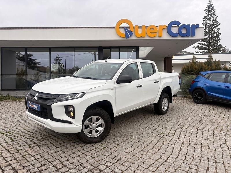 Branco Usado 2021 Mitsubishi L Invite Carrinha | € 28.900 (Preço justo) - Imagem 1/4