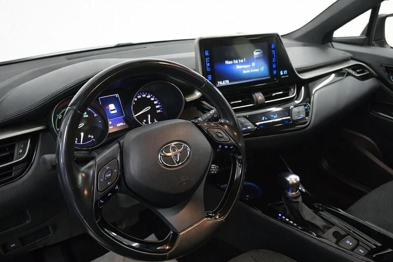Usado Toyota C-HR 98 HP (72 kW) 2019 Antracite SUV