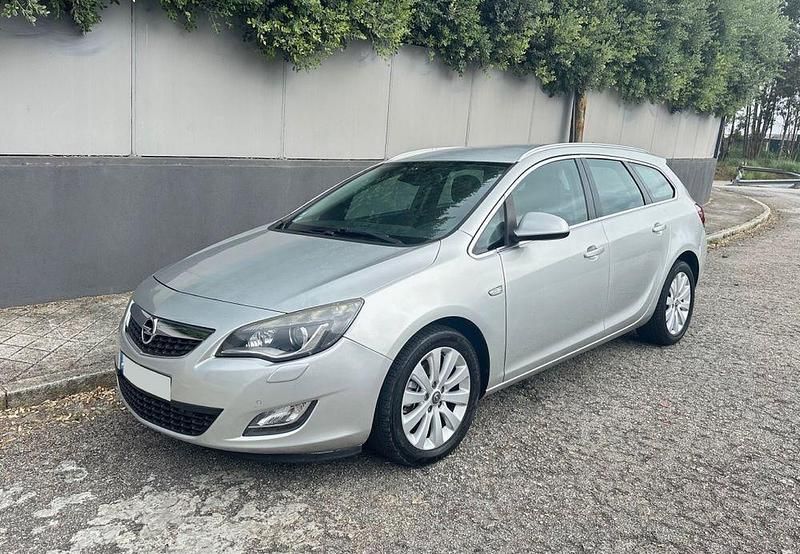 Usado 2012 Opel Astra Sport Carrinha | € 4.950 (Super Preço) - Imagem 1/4