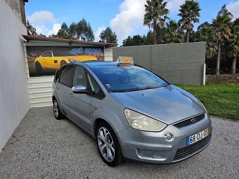 Usado Ford S-MAX S 125 HP (91 kW) 2007 Cinzento Monovolume