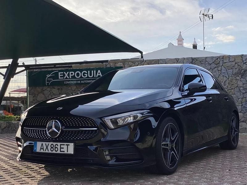 Preto Usado 2023 Mercedes A180 AMG line Sedan | € 34.900 (Preço elevado) - Imagem 1/4
