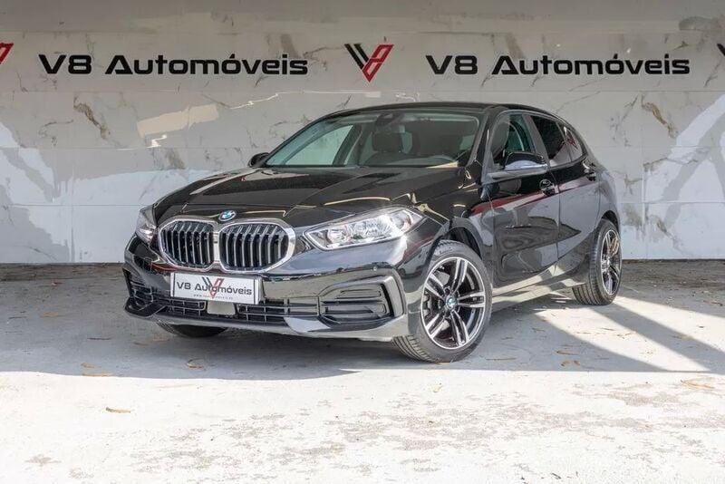 Preto Usado 2023 BMW 116 Citadino | € 24.750 (Super Preço) - Imagem 1/4