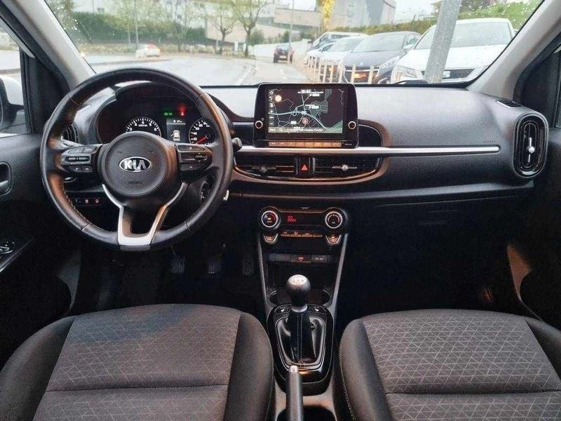 Usado Kia Picanto X-Line 67 HP (49 kW) 2021 Branco Citadino