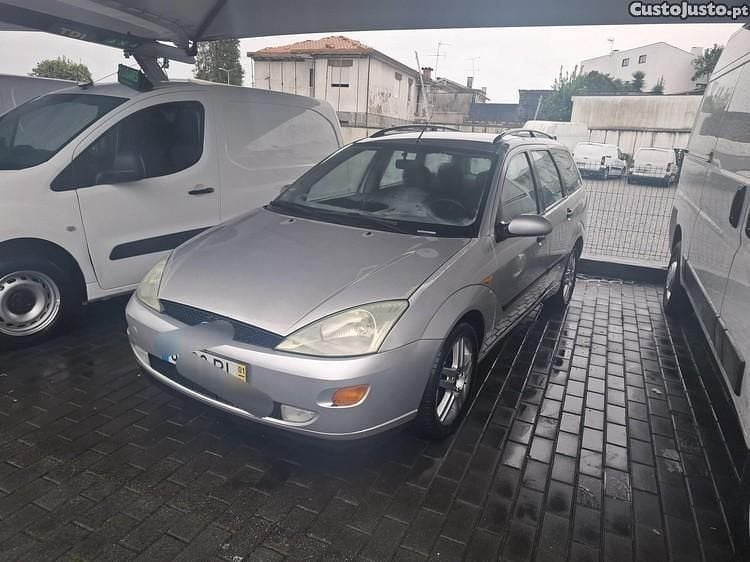 Cinza Usado 2001 Ford Focus Carrinha | € 1.750 (Preço justo) - Imagem 1/1