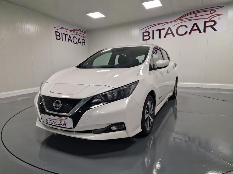 Usado Nissan Leaf Acenta 110 kW (150 HP) 2020 Branco Citadino
