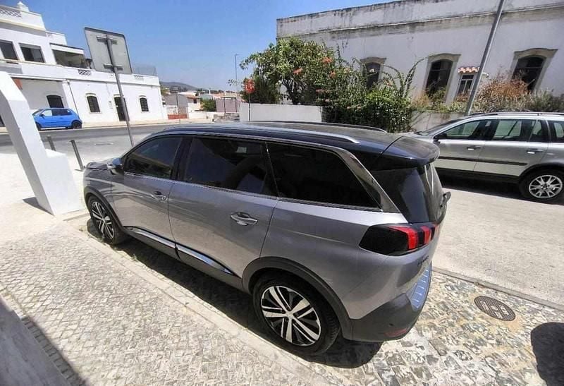 Usado Peugeot 5008 177 HP (130 kW) 2018 Cinzento SUV