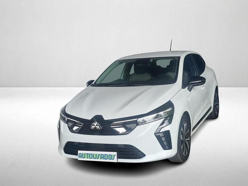 Branco Usado 2024 Mitsubishi Colt | € 17.490 (Preço justo) - Imagem 1/4