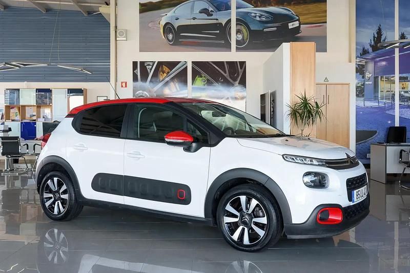 Branco Usado 2018 Citroën C3 Feel Citadino | € 13.900 (Preço elevado) - Imagem 1/4