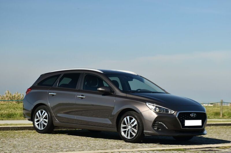 Usado 2018 Hyundai i30 Sedan | € 12.990 - Imagem 1/4
