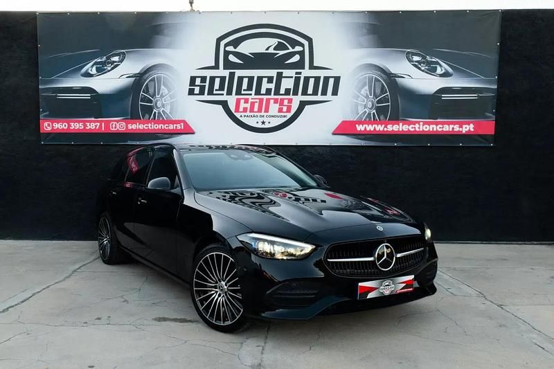Usado Mercedes C300e Avantgarde 313 HP (230 kW) 2023 Preto Carrinha