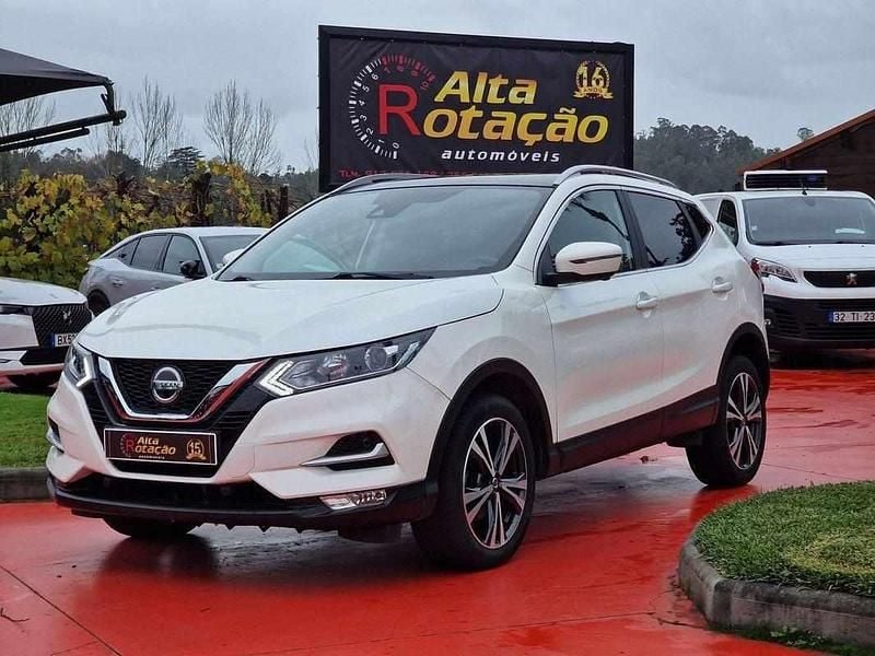 Branco Usado 2019 Nissan Qashqai SUV | € 18.750 (Preço justo) - Imagem 1/4