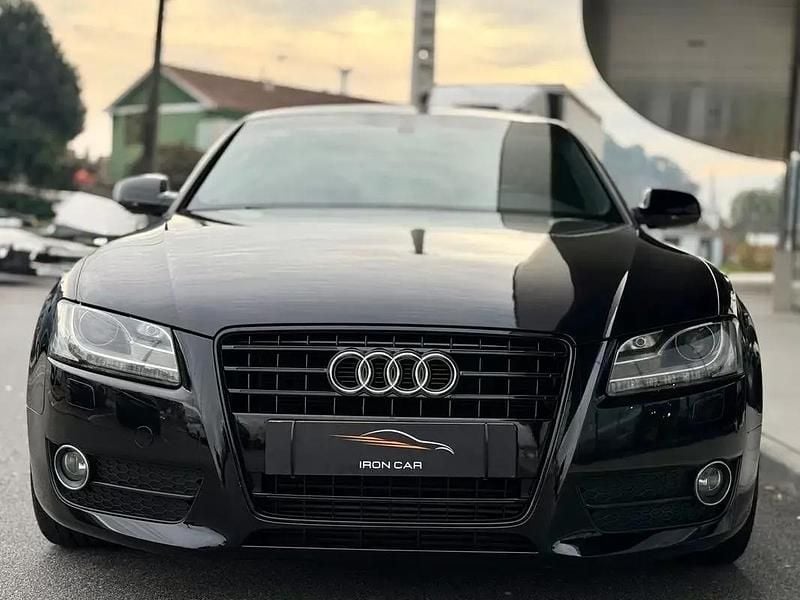 Usado Audi A5 S-Line 163 HP (119 kW) 2010 Preto Coupé