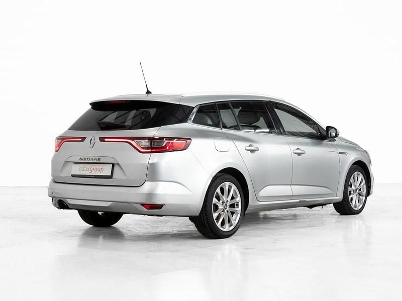 Usado Renault Mégane IV 110 HP (80 kW) 2018 Cinzento Carrinha