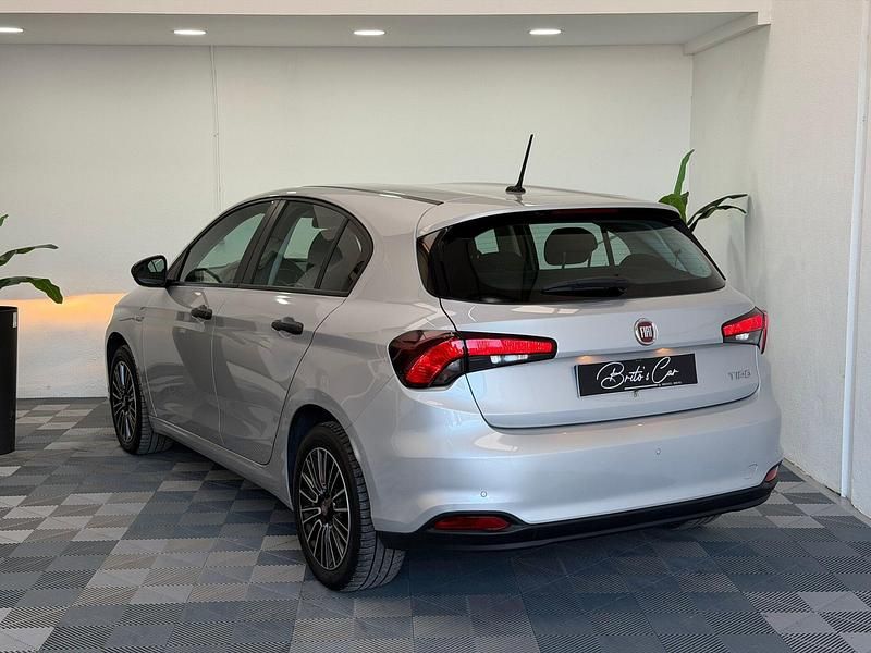 Usado Fiat Tipo City Life 95 HP (69 kW) 2022 Cinza Sedan