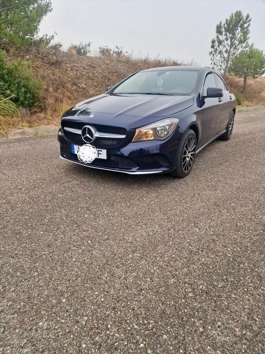 Usado Mercedes CLA180 120 HP (88 kW) 2017 Sedan
