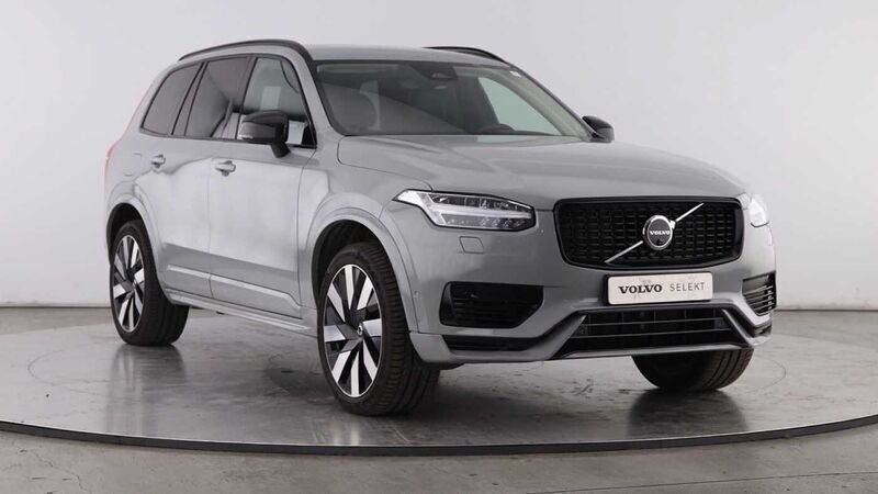 Cinzento Usado 2024 Volvo XC90 SUV | € 74.900 (Preço justo) - Imagem 1/4