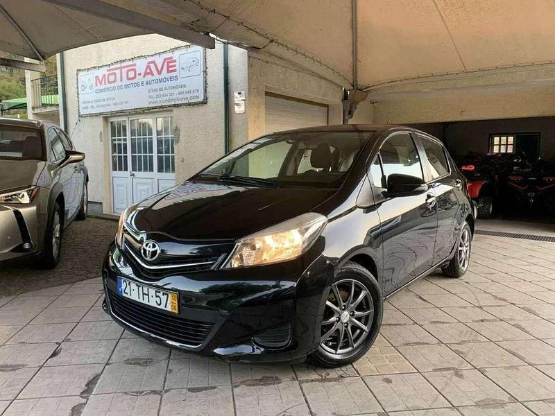 Preto Usado 2014 Toyota Yaris Citadino | € 12.450 (Preço justo) - Imagem 1/4