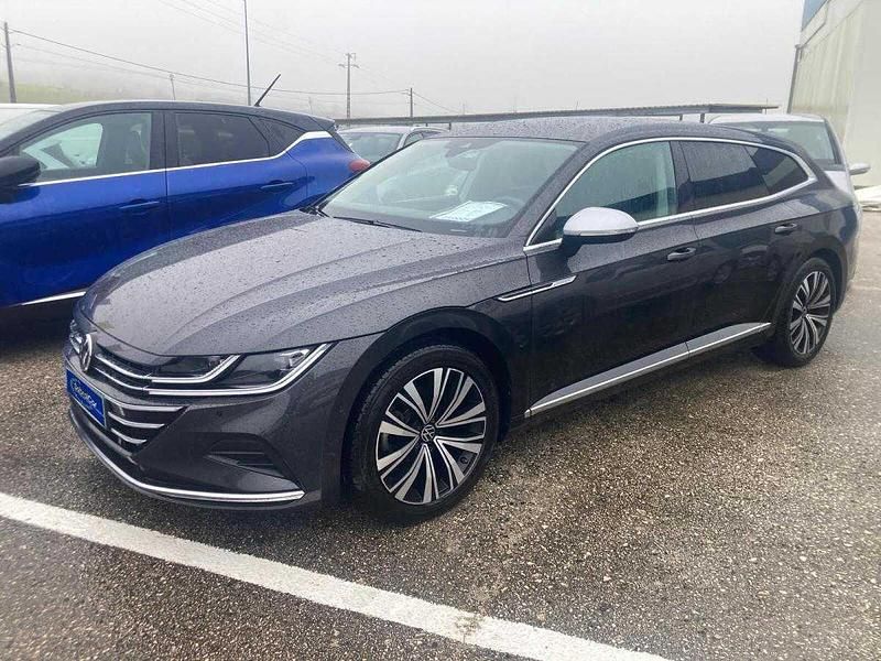 Usado VW Arteon 150 HP (110 kW) 2023 Cinzento