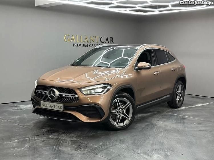 Usado Mercedes GLA250 AMG line 218 HP (160 kW) 2022 Castanho SUV