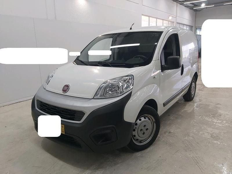 Branco Usado 2019 Fiat Fiorino Monovolume | € 7.399 (Super Preço) - Imagem 1/4