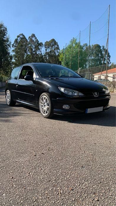 Usado 2001 Peugeot 206 | € 4.500 - Imagem 1/4