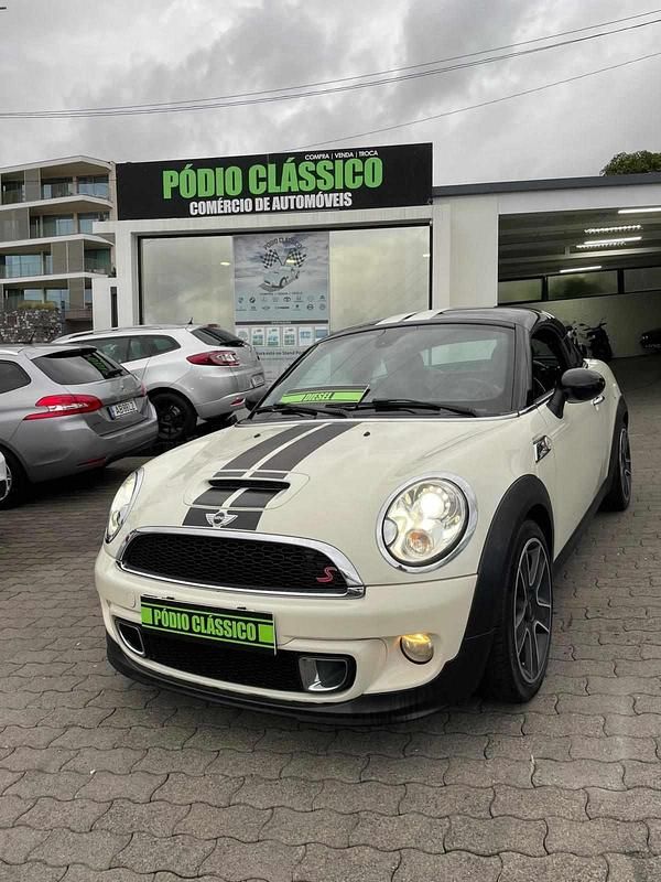 Outra Usado 2012 Mini Coupé Coupé | € 15.900 - Imagem 1/4