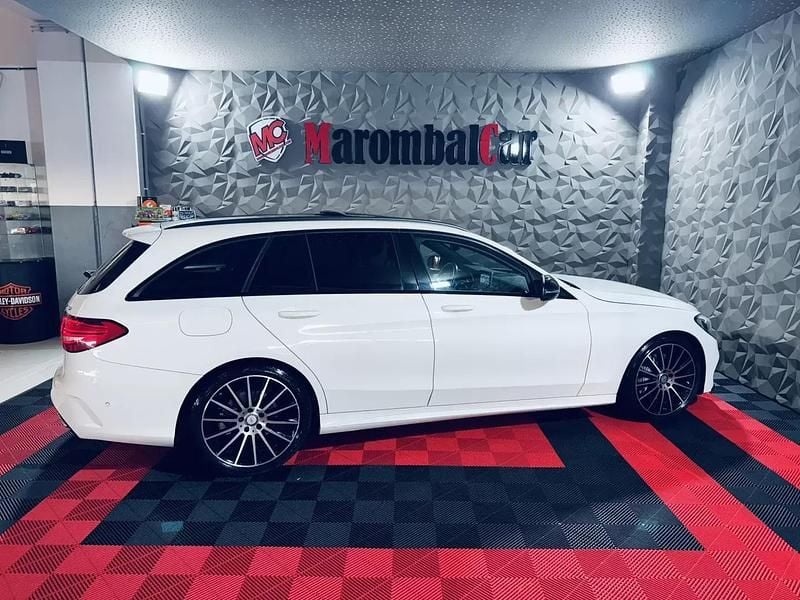 Usado Mercedes C300 AMG line 231 HP (169 kW) 2016 Branco Carrinha
