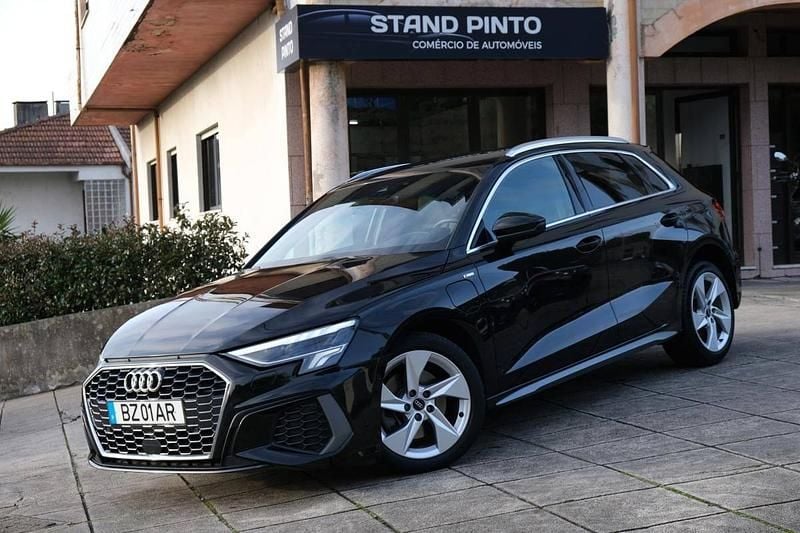 Preto Usado 2020 Audi A3 Sportback e-tron Citadino | € 25.900 (Preço justo) - Imagem 1/4