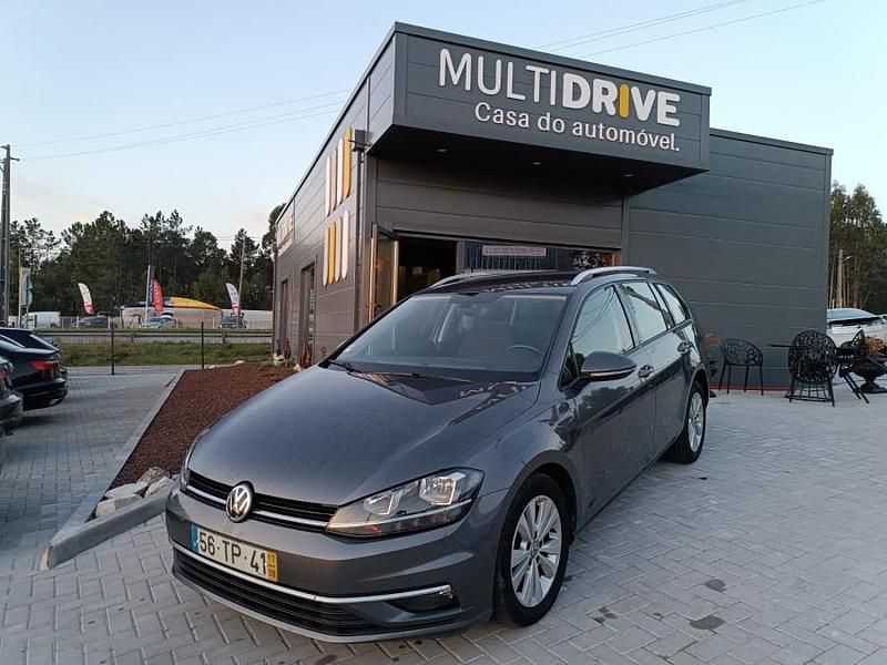 Cinzento (metalizado) Usado 2017 VW Golf VII Carrinha | € 14.900 (Preço elevado) - Imagem 1/4