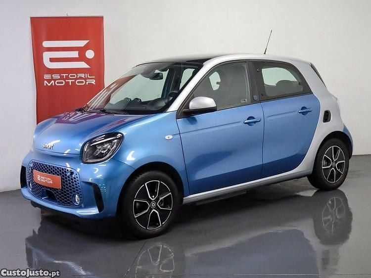 Azul Usado 2021 Smart ForFour Electric Drive Passion Citadino | € 13.500 (Bom preço) - Imagem 1/1