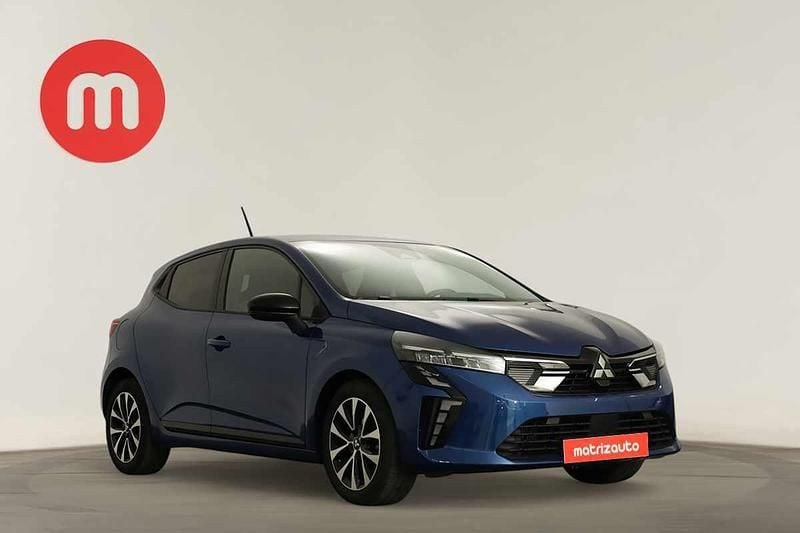 Usado Mitsubishi Colt 91 HP (66 kW) 2024 Azul