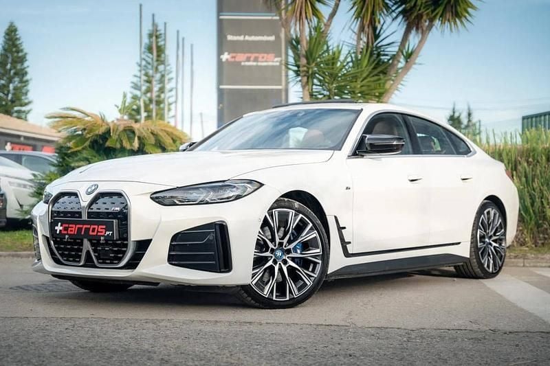 Branco Usado 2022 BMW i4 Performance Sedan | € 39.890 (Bom preço) - Imagem 1/4