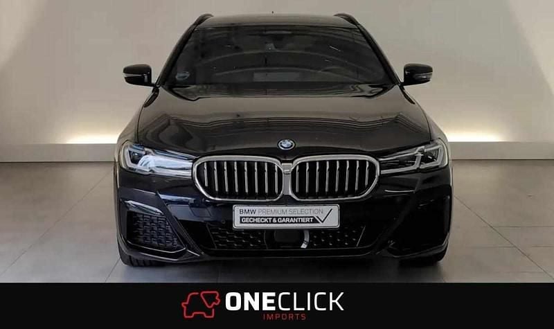 Preto Usado 2023 BMW 530e SUV | € 47.800 (Preço elevado) - Imagem 1/4