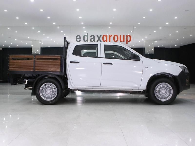Usado Isuzu D-Max 164 HP (120 kW) 2023 Branco Pickup