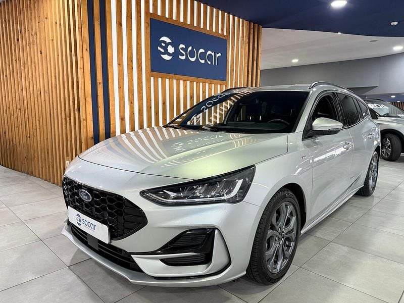 Cinza Usado 2023 Ford Focus ST-Line Carrinha | € 20.450 (Preço justo) - Imagem 1/4