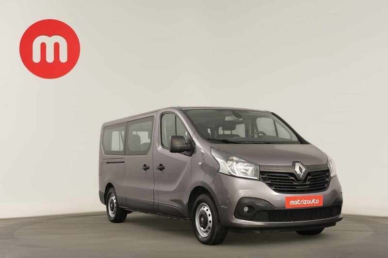 Cinzento Usado 2018 Renault Trafic Van | € 27.999 - Imagem 1/4