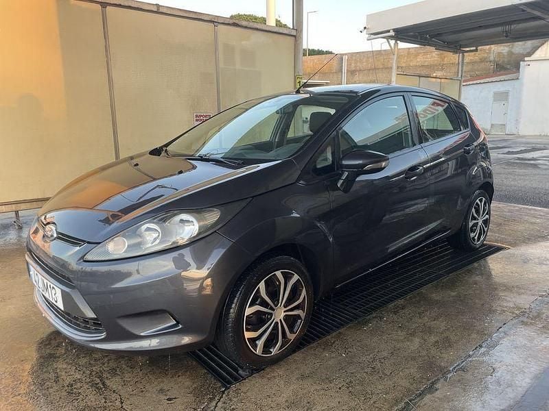 Usado 2009 Ford Fiesta Citadino | € 4.500 (Preço justo) - Imagem 1/4