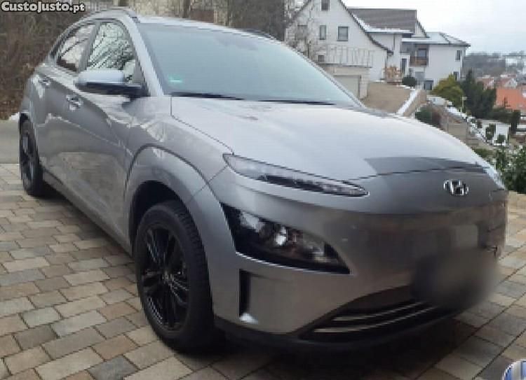 Cinza Usado 2022 Hyundai Kauai SUV | € 19.900 (Bom preço) - Imagem 1/1