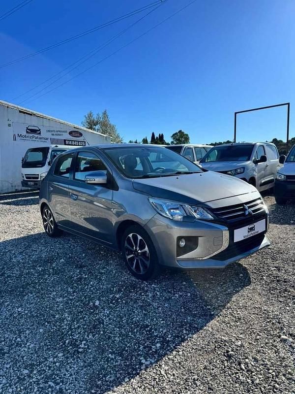 Cinzento Usado 2020 Mitsubishi Space Star | € 10.000 (Bom preço) - Imagem 1/4
