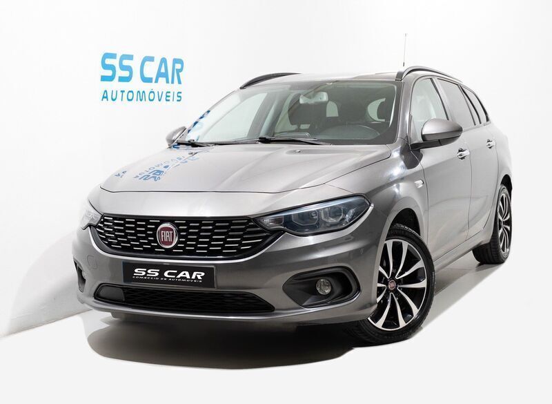 Cinza Usado 2020 Fiat Tipo Lounge Carrinha | € 10.490 (Bom preço) - Imagem 1/4