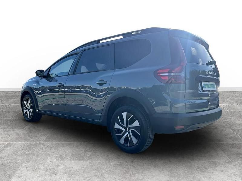 Novo Dacia Jogger 100 HP (73 kW) 2025 Cinzento Monovolume
