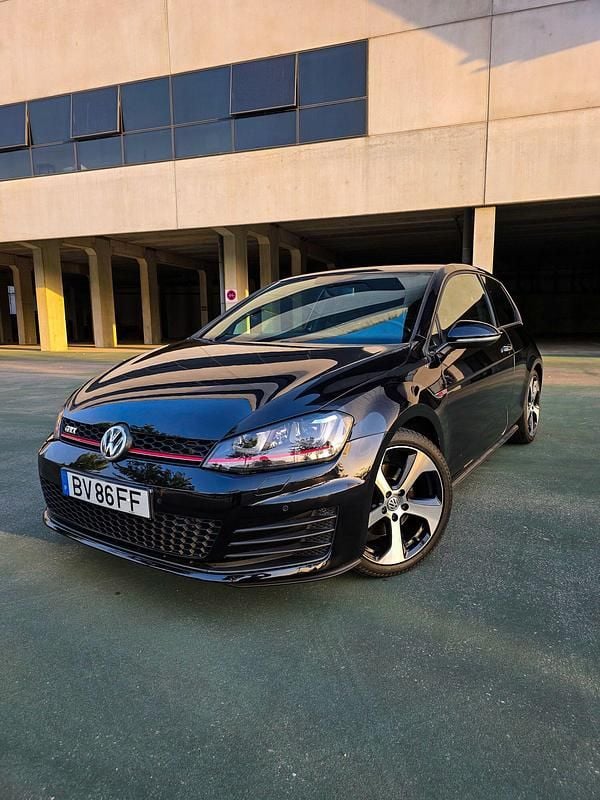 Preto Usado 2013 VW Golf VII GTI | € 18.950 (Preço justo) - Imagem 1/4