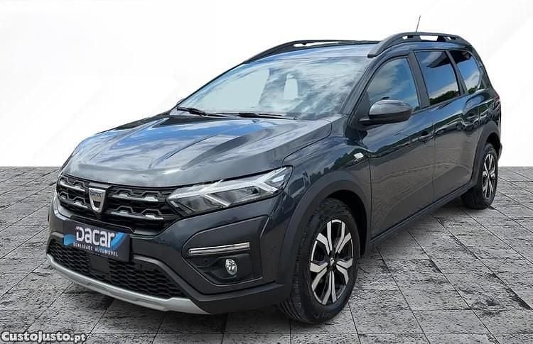 Cinza Usado 2023 Dacia Jogger Comfort Monovolume | € 16.899 (Preço justo) - Imagem 1/1