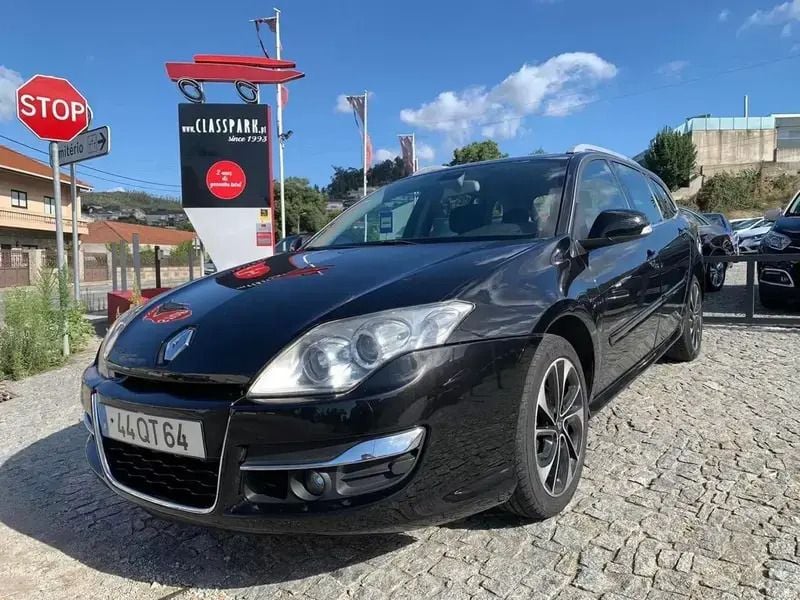 Usado Renault Laguna III 110 HP (80 kW) 2012 Preto Carrinha