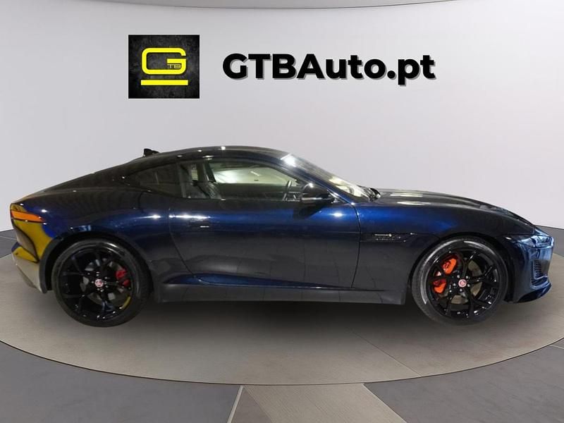 Usado Jaguar F-Type R-Dynamic 300 HP (220 kW) 2021 Azul Coupé