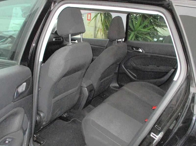 Usado Peugeot 308 SW 130 HP (95 kW) 2016 Preto Carrinha