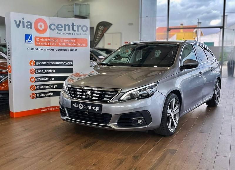 Cinza prata Usado 2019 Peugeot 308 Allure Carrinha | € 12.980 (Bom preço) - Imagem 1/4