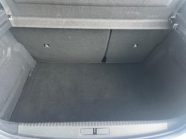 Usado Peugeot 208 101 HP (74 kW) 2022 Branco Citadino