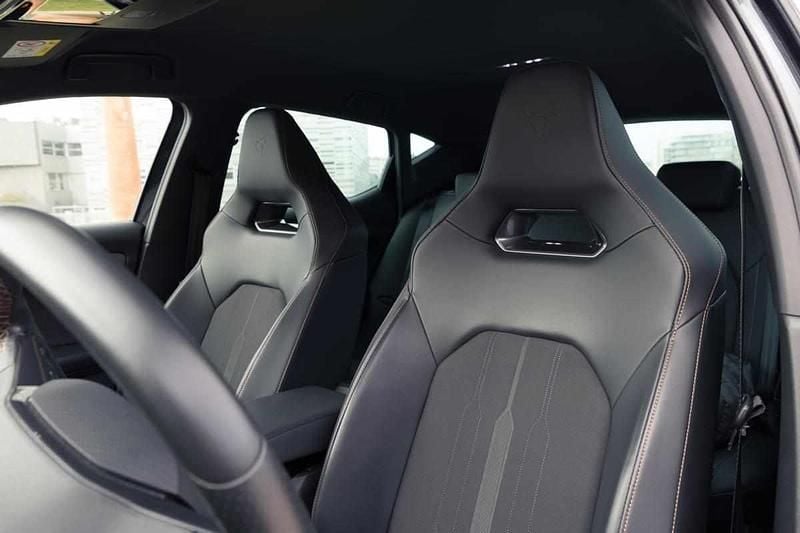 Usado Cupra Leon 245 HP (180 kW) 2021 Azul